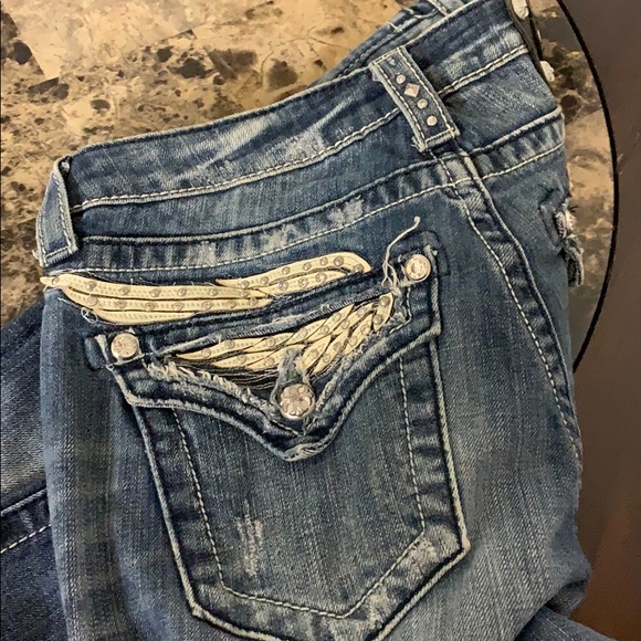 Jeans - Picture 2 of 4